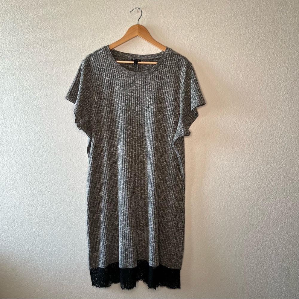 Torrid grey ribbed short sleeve dress with lace hem size 3X